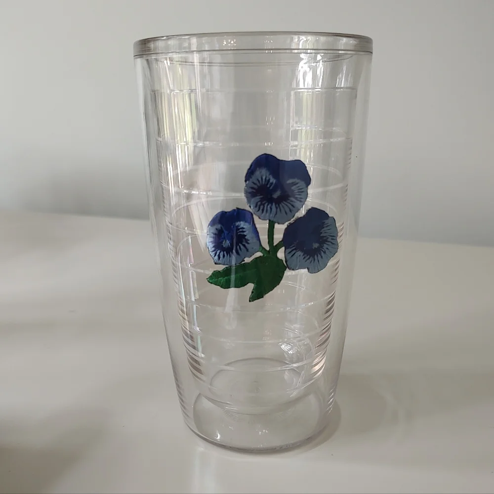 Tervis Tumbler Floral Blue Pansy NWOT